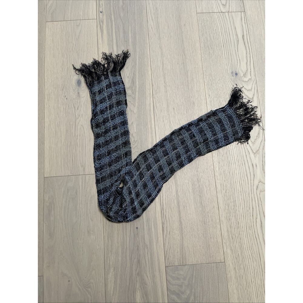 The Dunlap Weavers Scarf - Picture 6 of 6